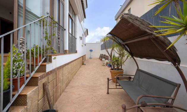 Bestaande woningen - Villa - Los Montesinos
