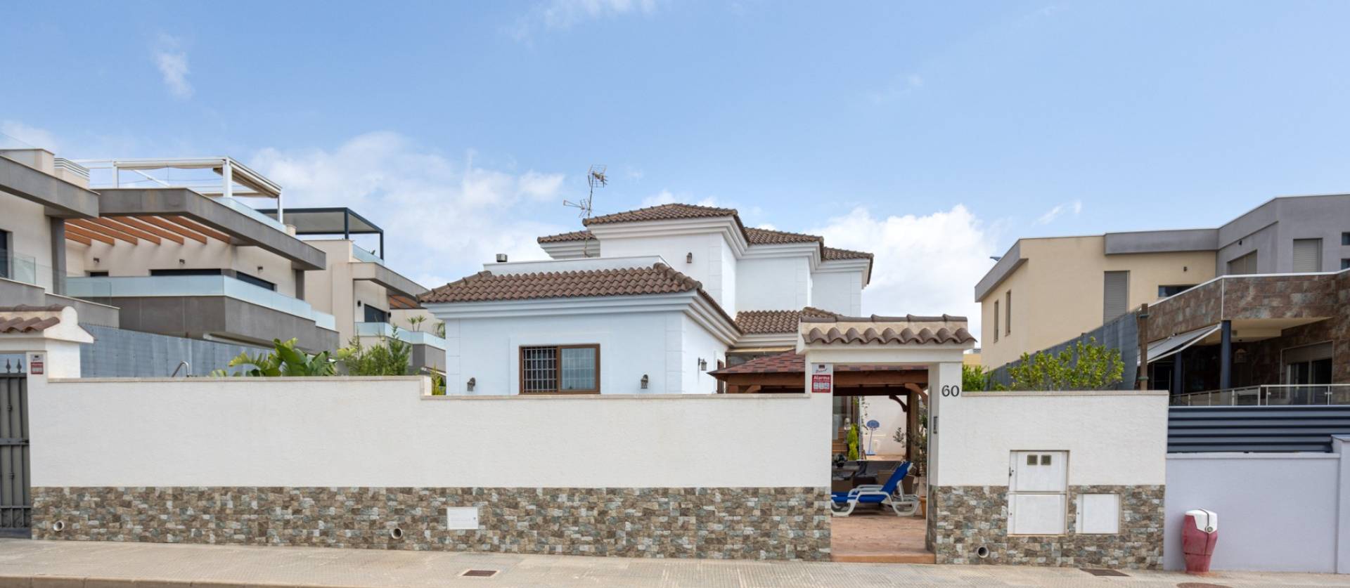 Bestaande woningen - Villa - Los Montesinos