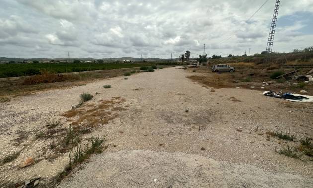 Revente - Commercial - Torremendo