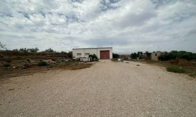 Revente - Commercial - Torremendo