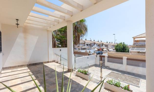 Venta - Villa - Torrevieja - Aguas Nuevas
