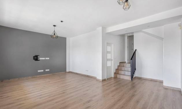 Venta - Villa - Torrevieja - Aguas Nuevas