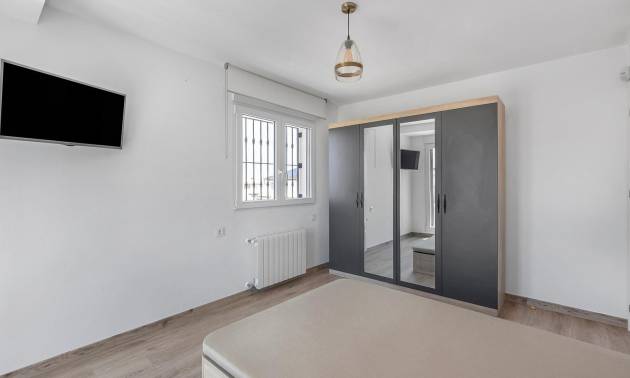 Venta - Villa - Torrevieja - Aguas Nuevas