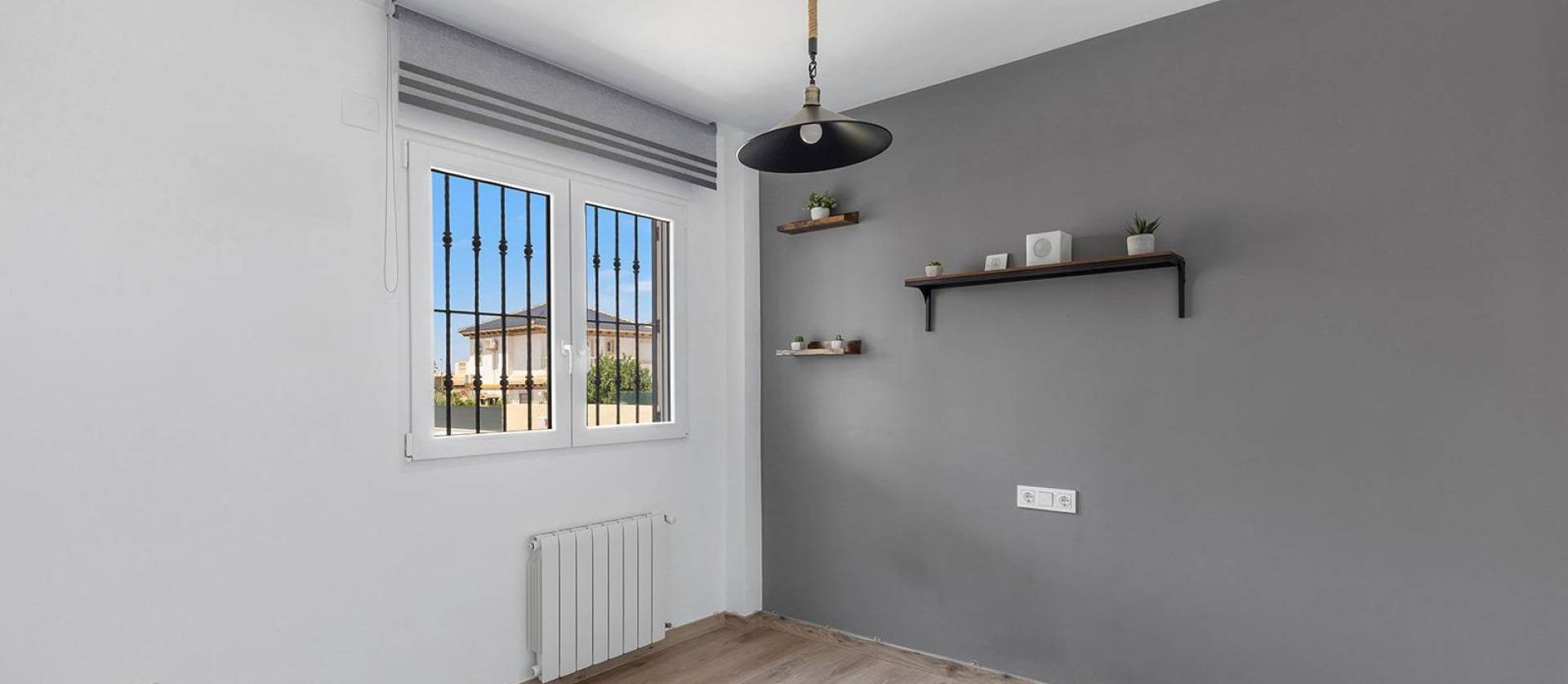 Venta - Villa - Torrevieja - Aguas Nuevas