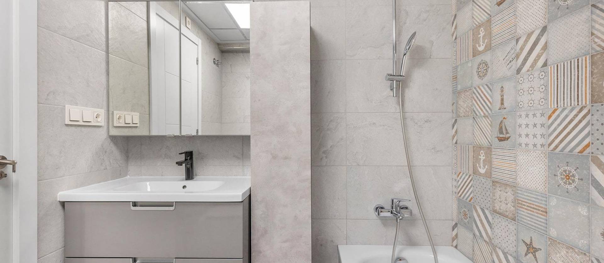 Venta - Villa - Torrevieja - Aguas Nuevas