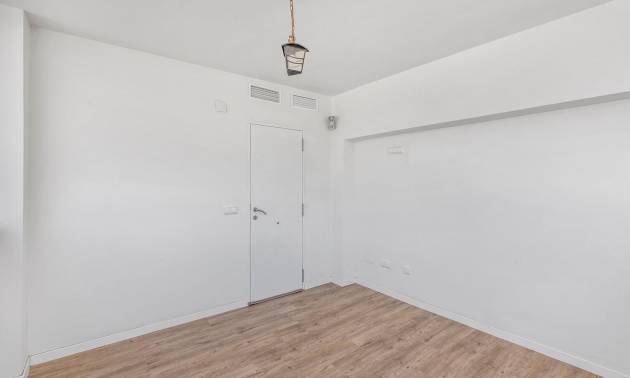 Venta - Villa - Torrevieja - Aguas Nuevas