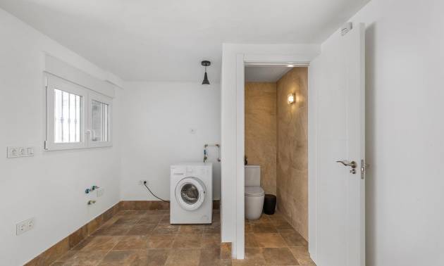 Venta - Villa - Torrevieja - Aguas Nuevas