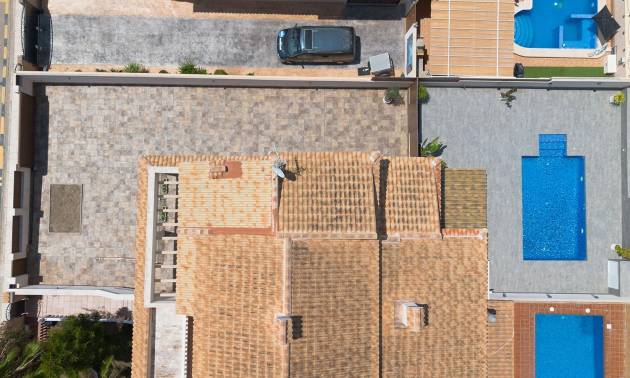 Venta - Villa - Torrevieja - Aguas Nuevas