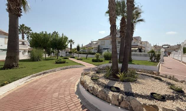Venta - Apartment - Orihuela Costa - La Zenia