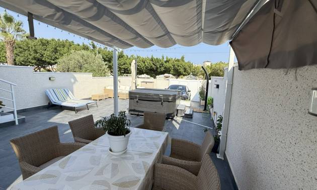 Venta - House - Orihuela Costa - La Zenia