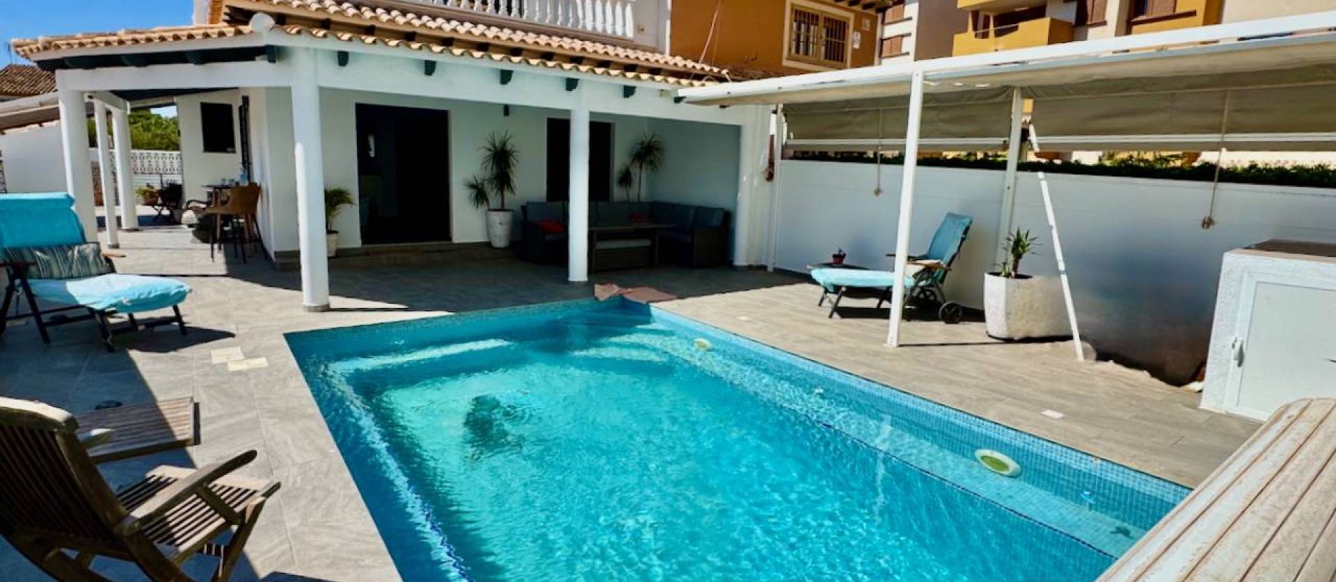 Bestaande woningen - Villa - Punta Prima