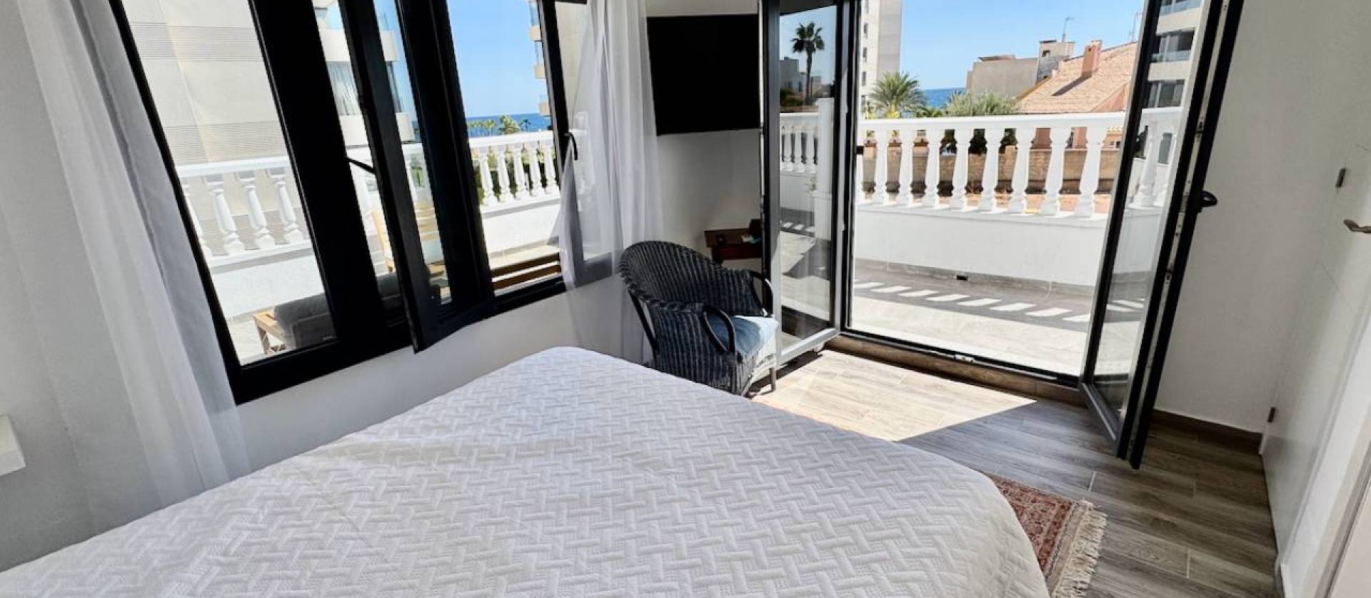 Bestaande woningen - Villa - Punta Prima