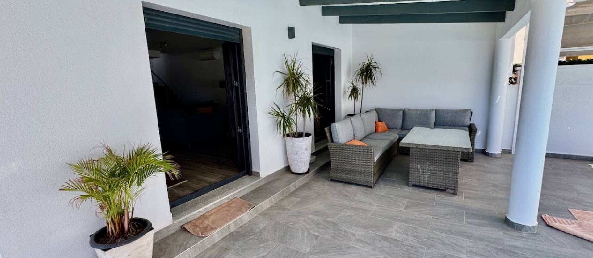 Bestaande woningen - Villa - Punta Prima