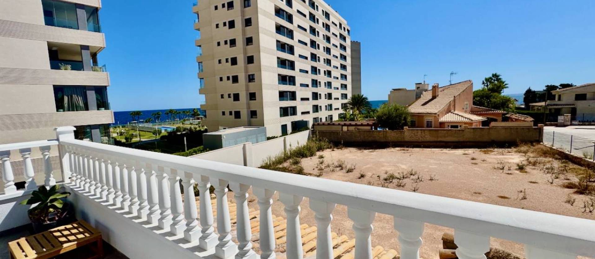 Bestaande woningen - Villa - Punta Prima