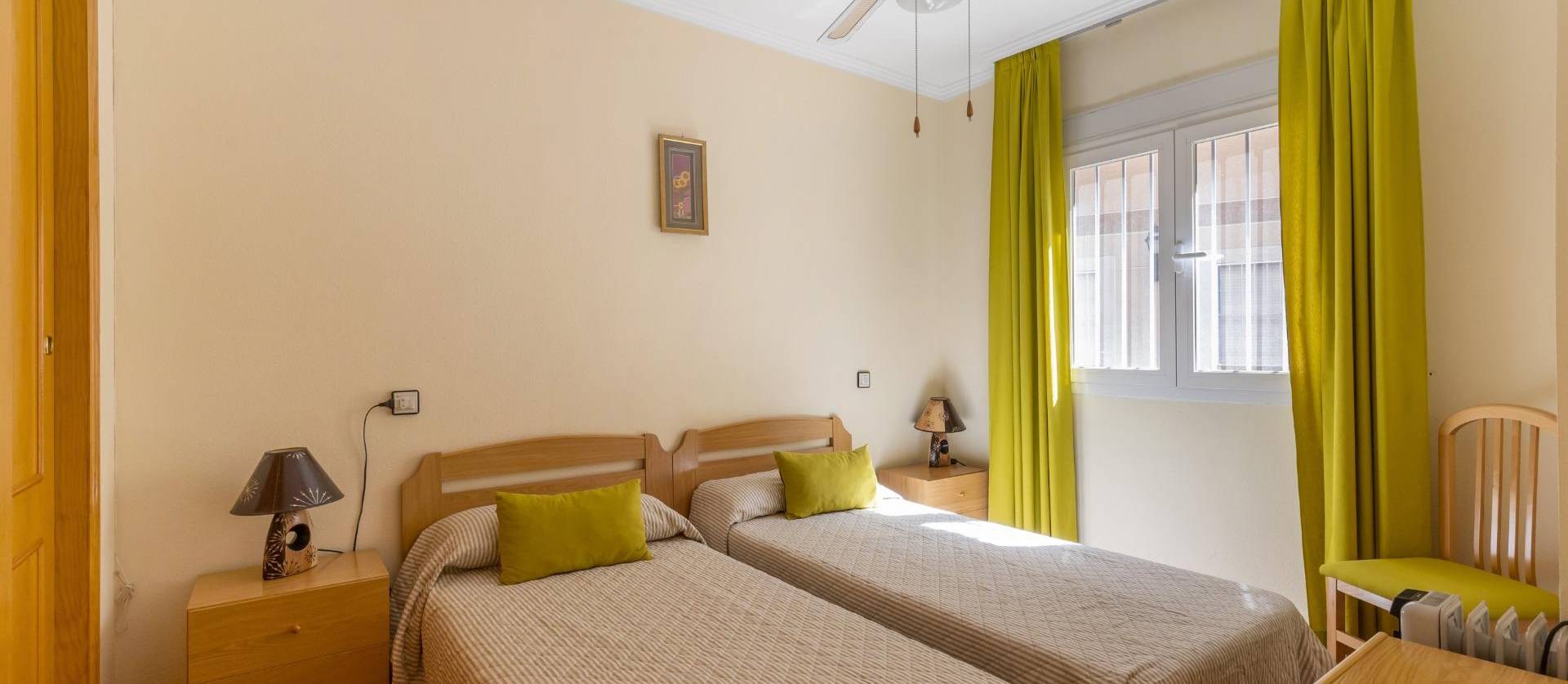 Venta - Apartment - Torrevieja - Playa de los locos