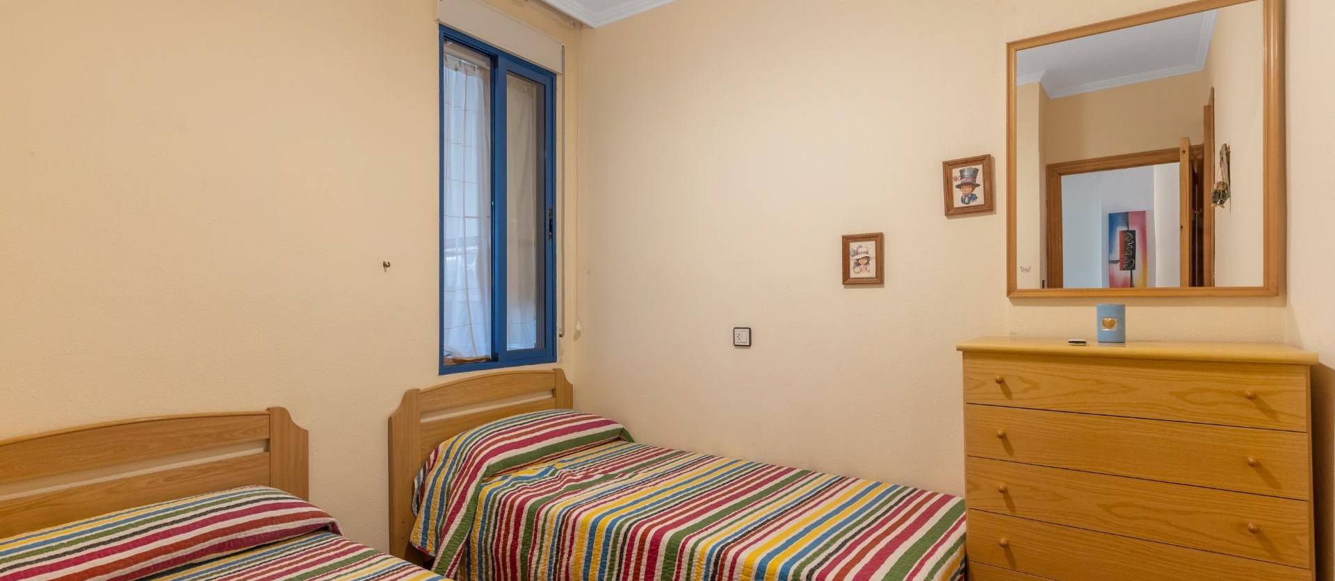 Venta - Apartment - Torrevieja - Playa de los locos