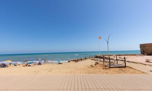Venta - Apartment - Torrevieja - La Mata pueblo