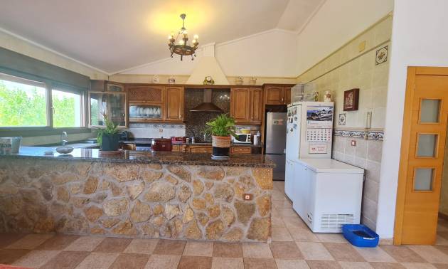 Revente - Villa - Petrer