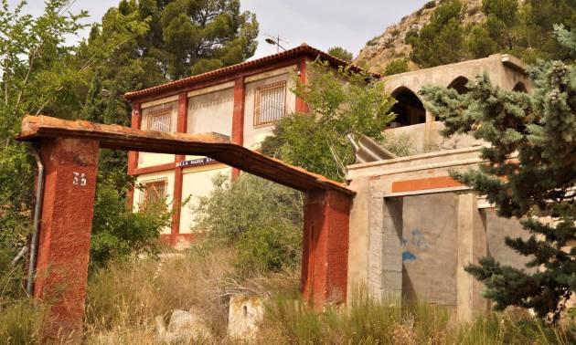 Sale - Commercial - Salinas