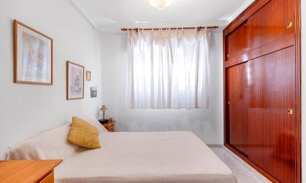 Venta - Apartment - Torrevieja - Playa de los locos