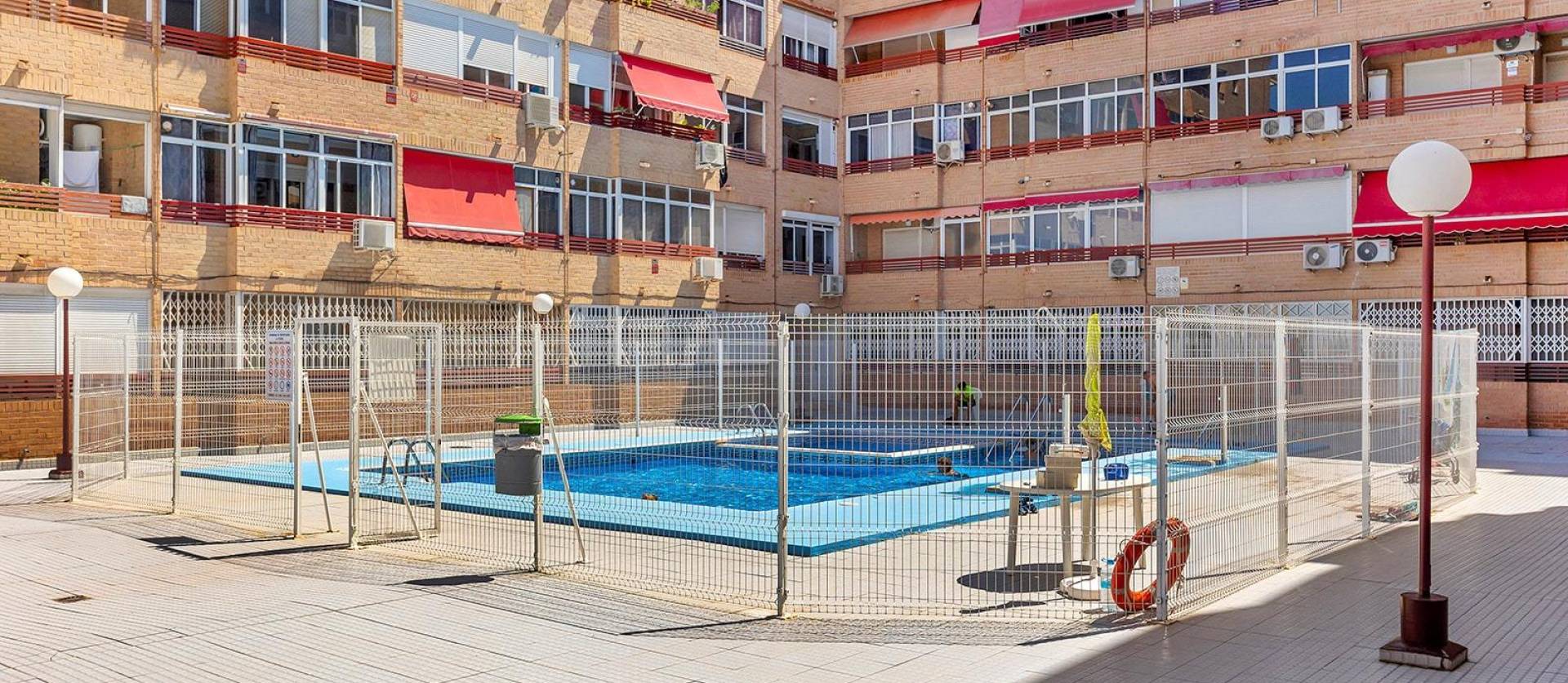 Venta - Apartment - Torrevieja - Playa de los locos