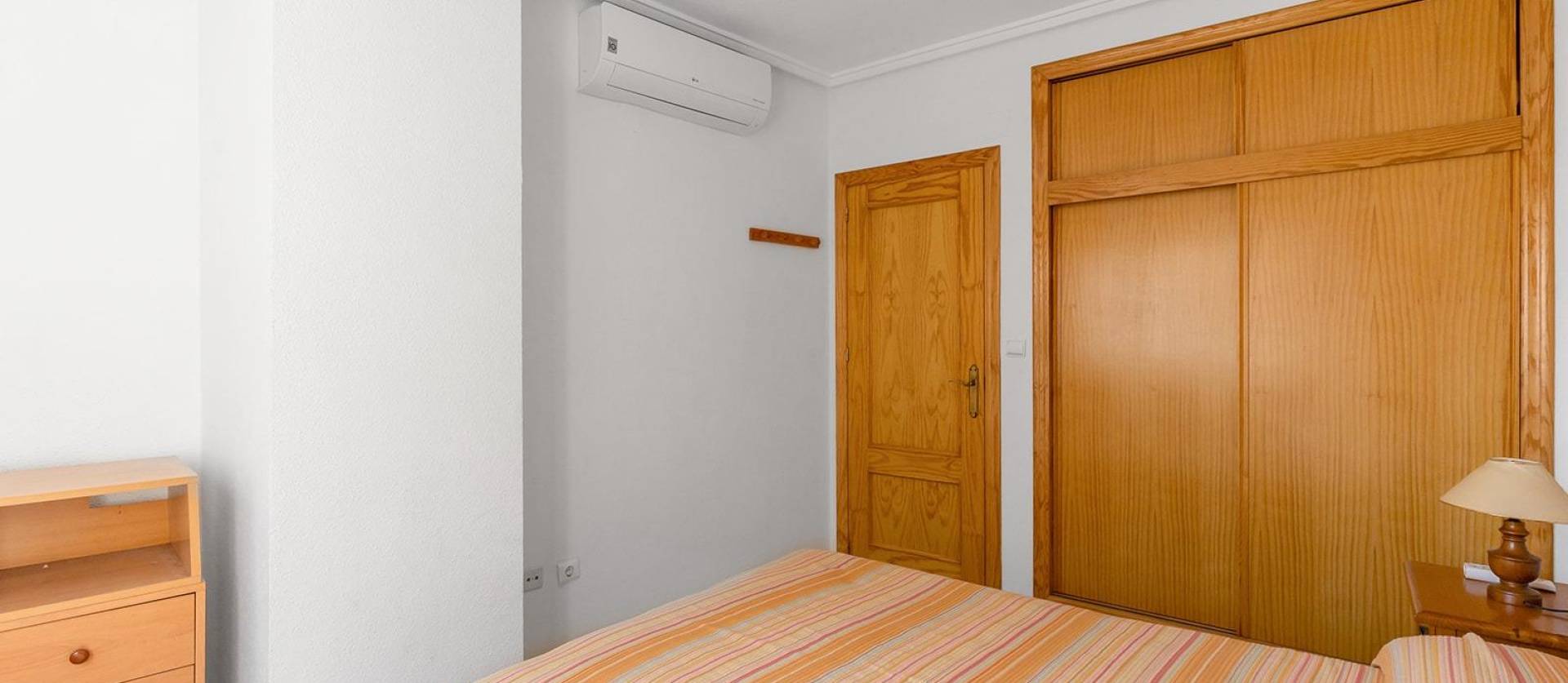 Venta - Apartment - Torrevieja - Centro