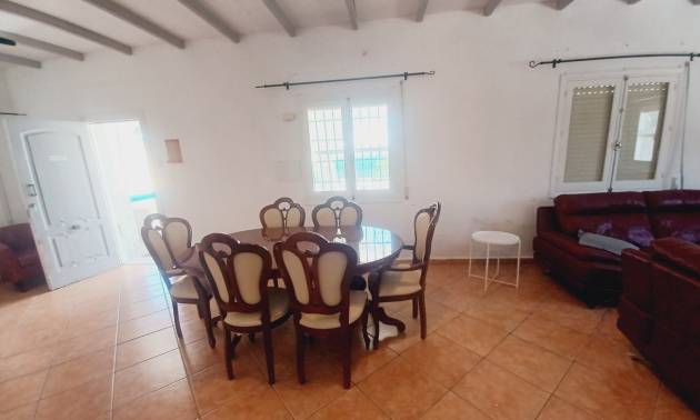 Bestaande woningen - Villa - Canadas de San Pedro