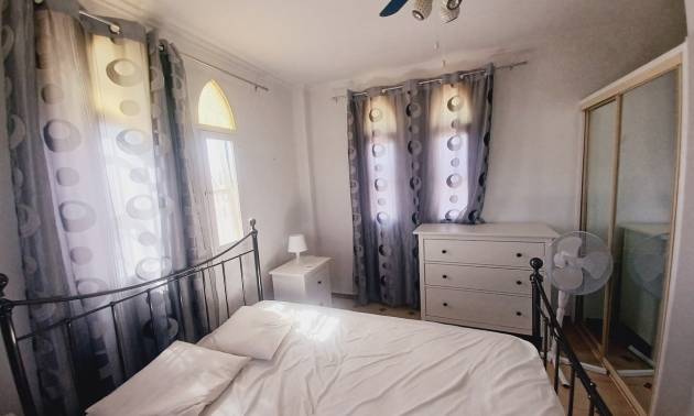 Bestaande woningen - Villa - Canadas de San Pedro