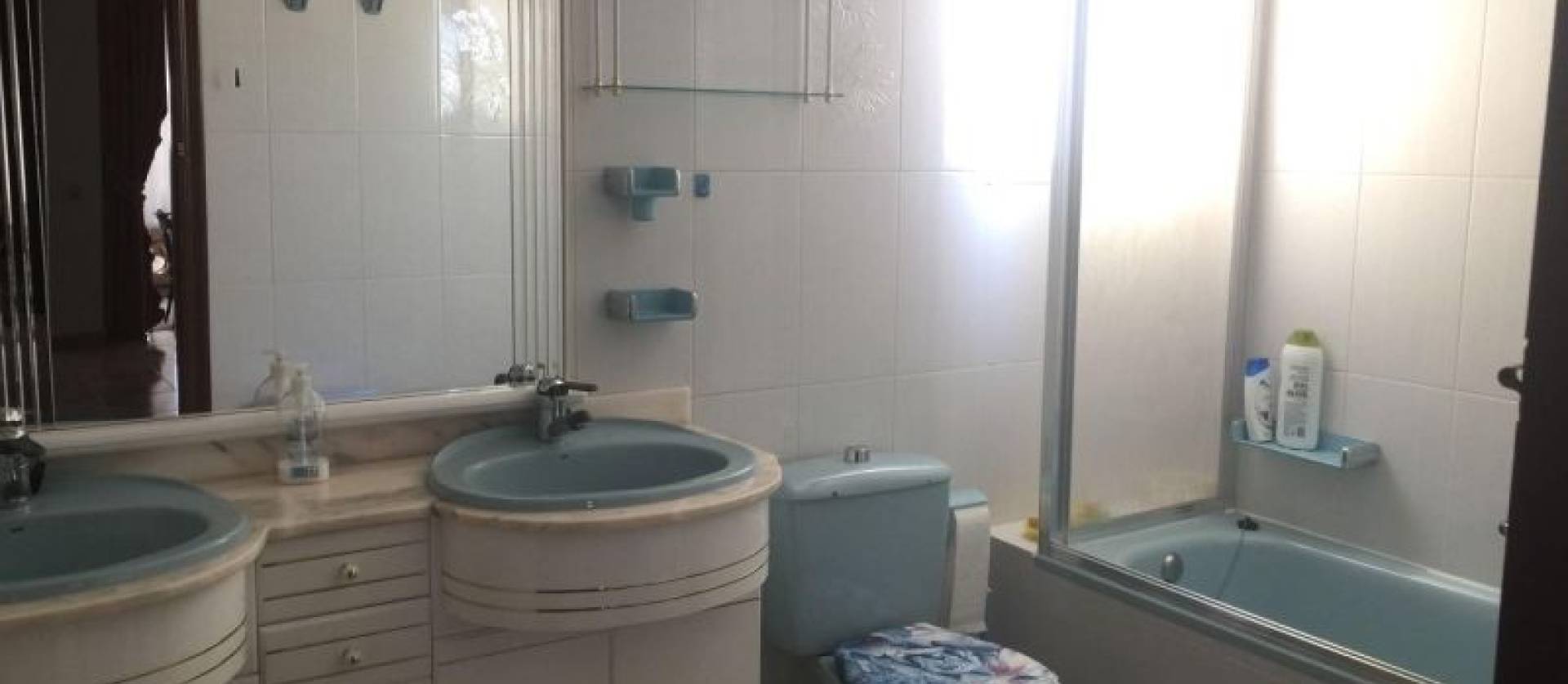 Venta - Villa - Torrevieja