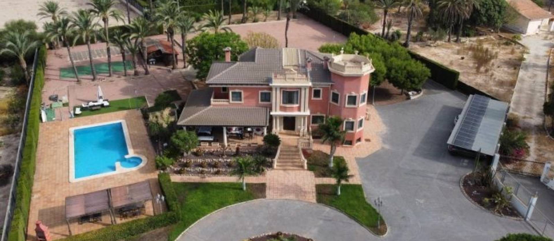 Bestaande woningen - Villa - Elche