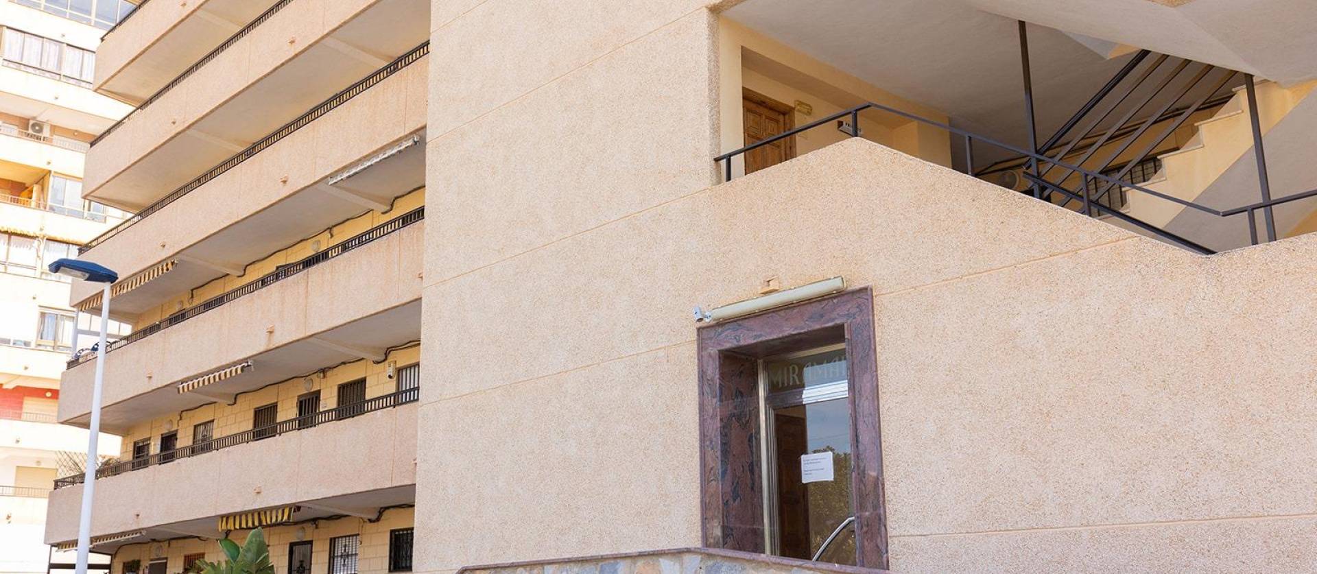 Venta - Apartment - Torrevieja - La Mata