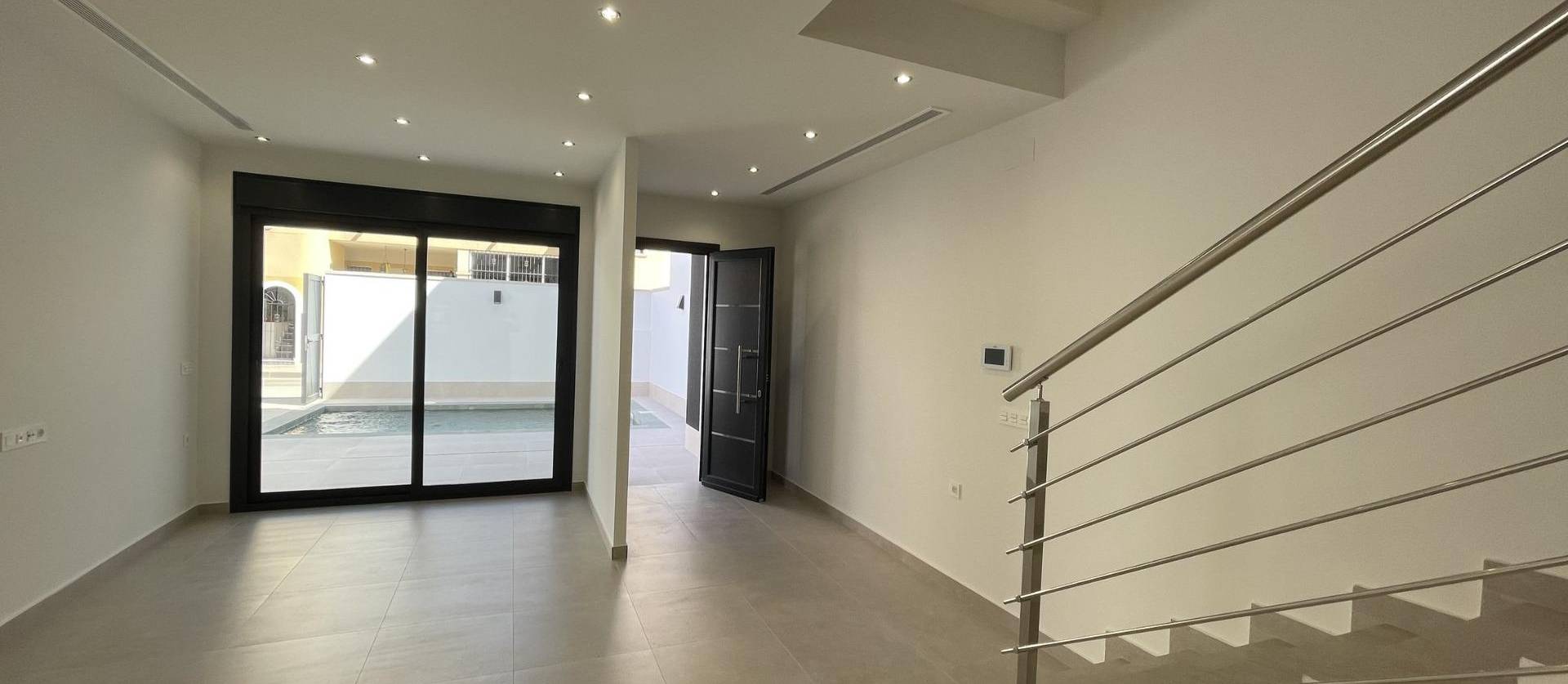 Nueva construcción  - Villa - Almoradí - Heredades