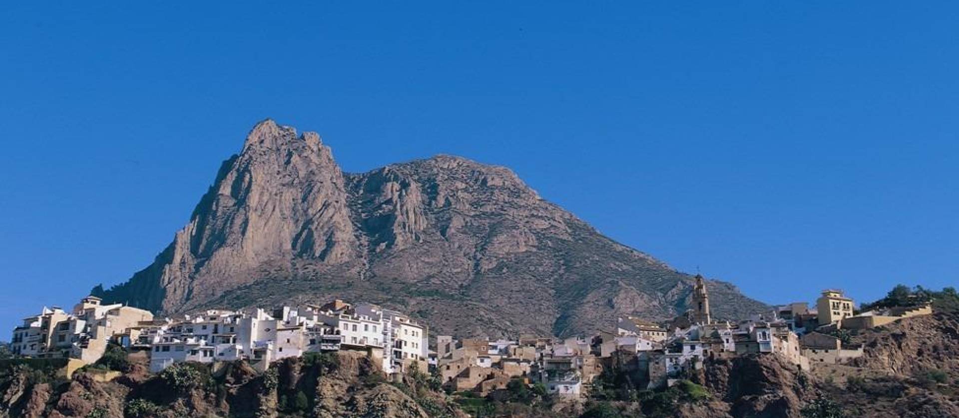 Nueva construcción  - Villa - Finestrat - Sierra Cortina