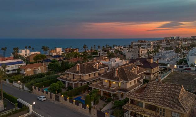 Venta - Villa - Torrevieja - La veleta