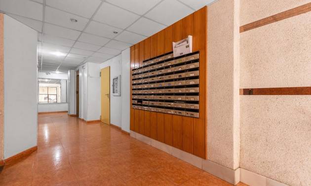 Venta - Apartment - Torrevieja - Estacion de autobuses