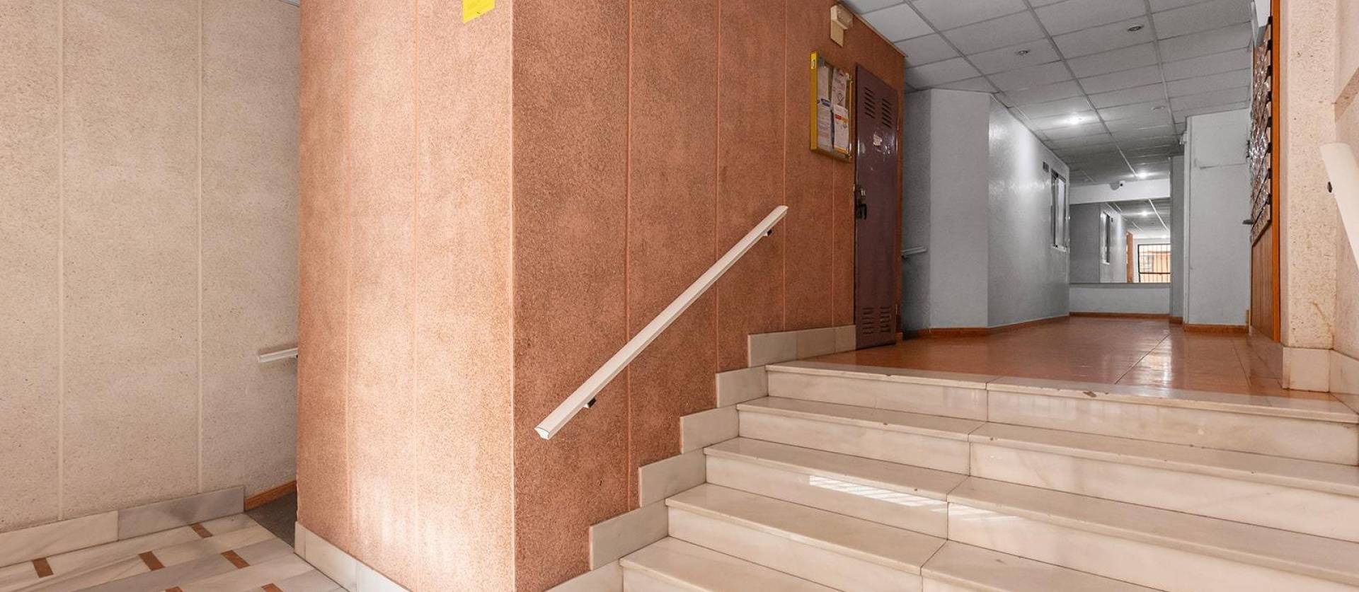 Venta - Apartment - Torrevieja - Estacion de autobuses