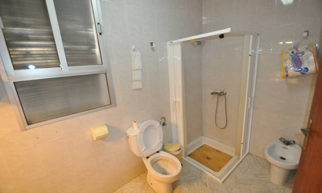 Revente - Maison de ville - Pinoso