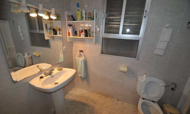 Revente - Maison de ville - Pinoso