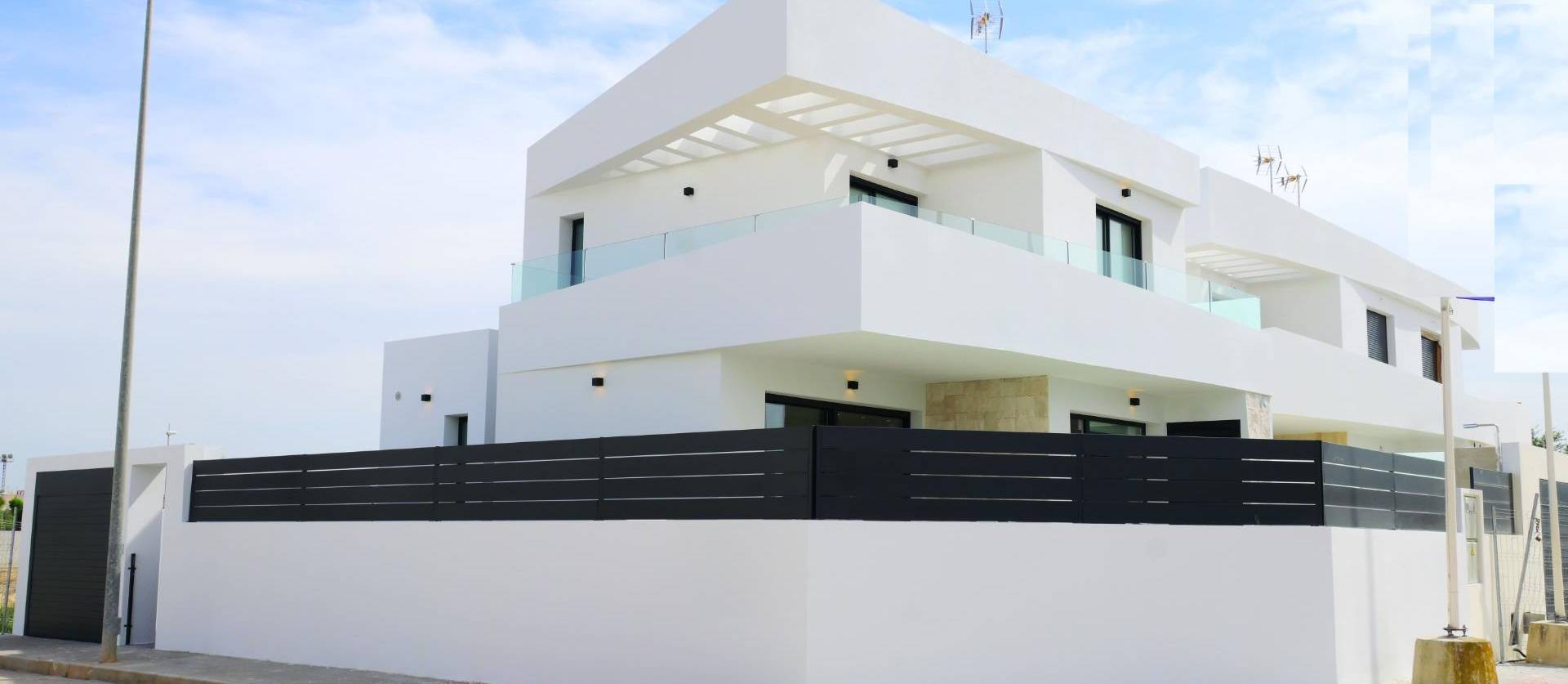 Nueva construcción  - Villa - Dolores - polideportivo