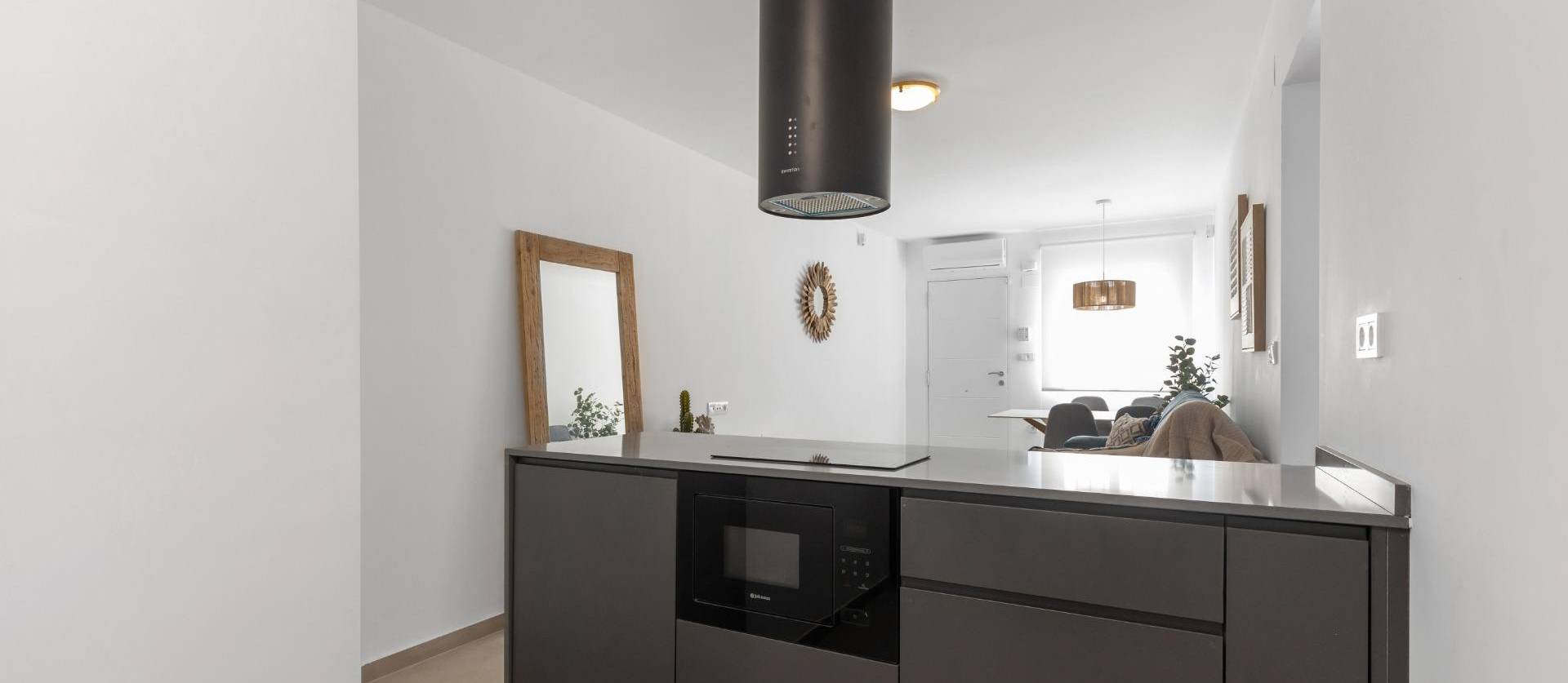 Alquiler a largo plazo - Bungalow - Torrevieja - Zona los Frutales