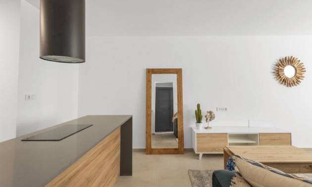 Alquiler a largo plazo - Bungalow - Torrevieja - Zona los Frutales