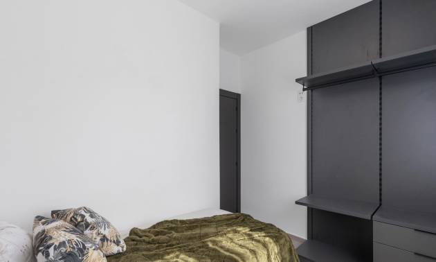 Alquiler a largo plazo - Bungalow - Torrevieja - Zona los Frutales