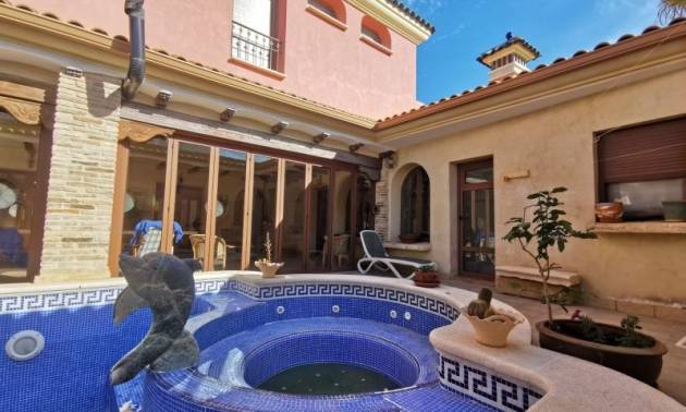Sale - Villa - Orihuela