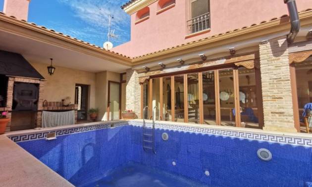 Sale - Villa - Orihuela