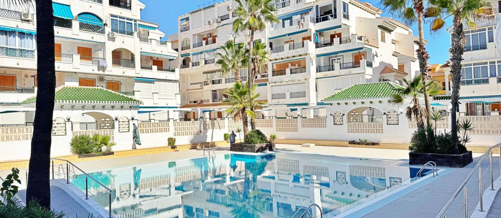 Venta - Apartment - Torrevieja - La Mata