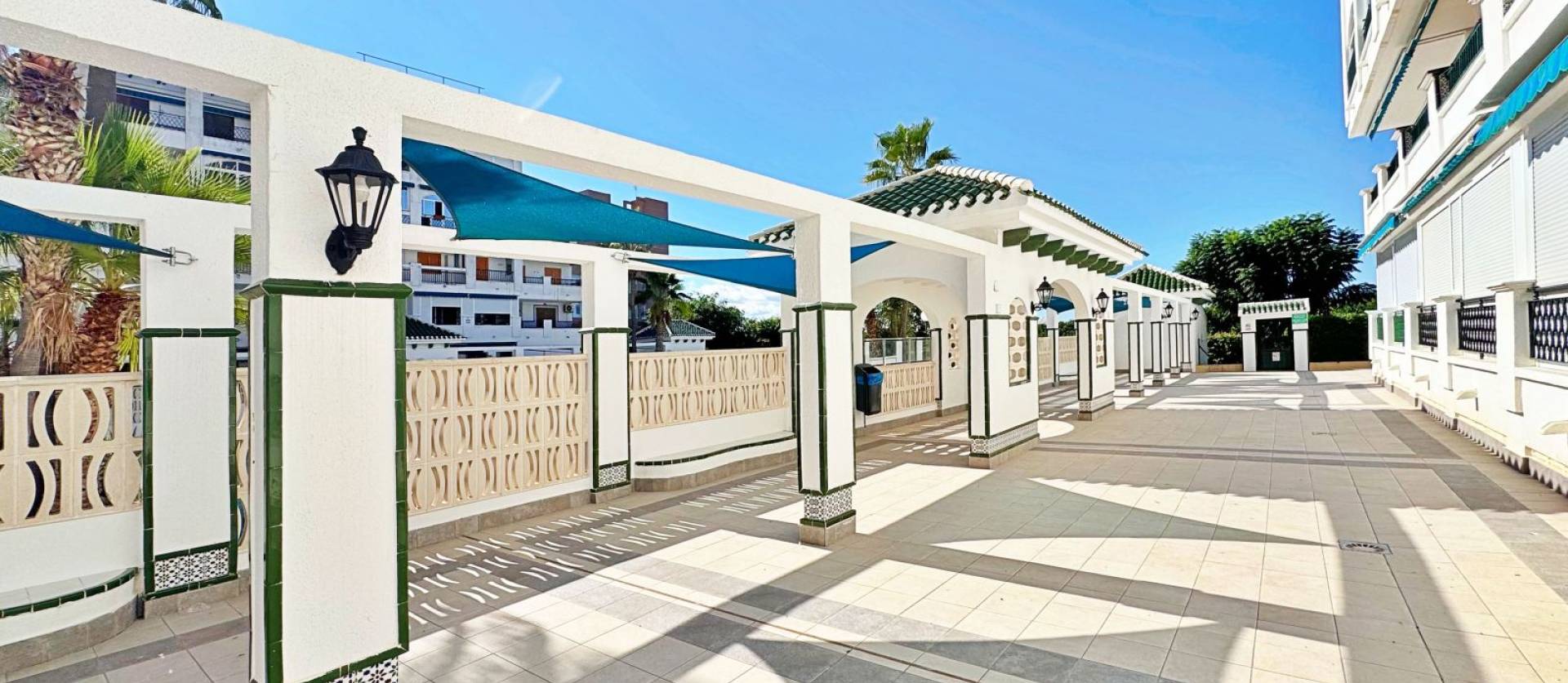 Venta - Apartment - Torrevieja - La Mata