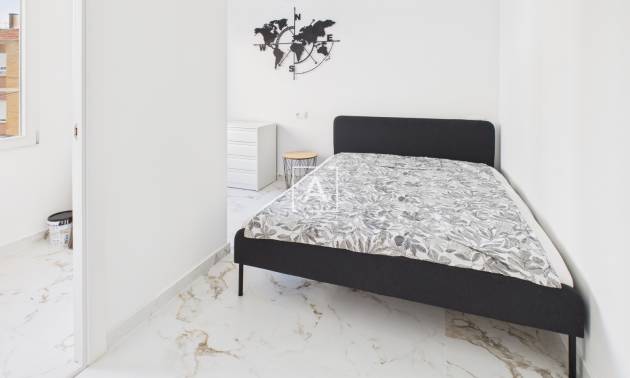 Sale - 1. Apartment / flat - Centro Torrevieja