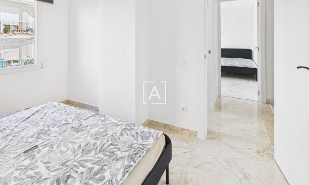 Sale - 1. Apartment / flat - Centro Torrevieja