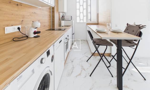 Sale - 1. Apartment / flat - Centro Torrevieja