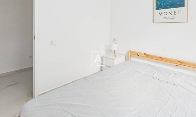 Sale - 1. Apartment / flat - Torrevieja Centro